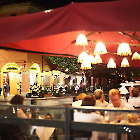 Magnolia Italian Hostings-3